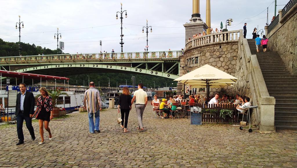 Studio Karluv Most Prag Oda fotoğraf